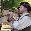 TERMES-D'ARMAGNAC - fête médiévale : troubadours médiévaux (la troupe Aouta) - une ^"flute chalumeau" ("schalemi")