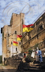 TERMES-D'ARMAGNAC - fête médiévale : le Croisé et le Sarrazin au pied du château