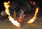 TERMES-D'ARMAGNAC - fête médiévale : troubadours médiévaux ("la Troupe Aouta" :  déambulation de feu en musique)