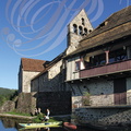 BEAULIEU-SUR-DORDOGNE - chapelle des Pénitents (plan d'eau sur la Dordogne)
