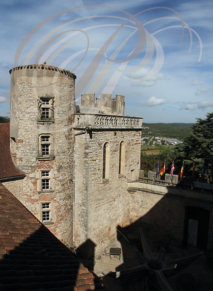 Château de Mercuès : la chapelle et sa tour d'escalier