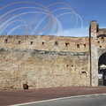 CAHORS_porte_Saint_Michel_XIVe_siecle_et_anciennes_fortifications.jpg