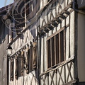 BEAULIEU-SUR-DORDOGNE - Rue Sainte-Catherine : maisons a colombages et encorbellements (XVIIe et XVIIe siècles)