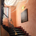 Hotel_Terminus_a_Cahors_escalier_deservant_les_chambres.jpg