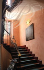 Hôtel Terminus et restaurant Le Balandre à Cahors (46) : escalier desservant les chambres