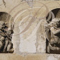 BEAULIEU-SUR-DORDOGNE -  La Maison Renaissance (musée) : façade (détail : anges - l'un sonne du clairon et l autre présente un écu)
