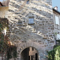 BEAULIEU-SUR-DORDOGNE -  rue Sainte-Catherine : Porte Sainte-Catherine (XIIe siècle)