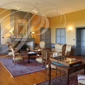BRIVEZAC_Chateau_de_LA_GREZE_chambres_et_table_d_hotes_le_salon.jpg