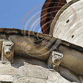 BEAULIEU-SUR-DORDOGNE - église Saint-Pierre : modillons sculptés des corniches