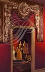 BEAULIEU-SUR-DORDOGNE - La Maison Renaissance (musée) : XVIIe siècle (couple en costume Louis XIII)