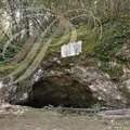LA CHAPELLE-AUX-SAINTS - site de la grotte "Bouffia Bonneval" où fut découvert en 1908 le squelette de l'homme de Néandertal