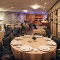 SAINT_FELIX_LAURAGAIS_Auberge_du_Poids_Public_la_salle_de_restaurant_le_soir_.jpg