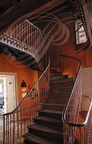 PUYCELSI - maison d'hôtes "Chez Delphine" : l'escalier 
