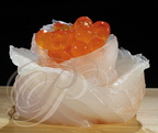 SASHIMI : Rosace de DORADE crue et œufs de SAUMON par Léo Zhang (Le Sushido à Montauban - 82)