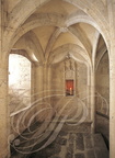 LARRAZET - le château  construit en 1500 : palier de l'escalier