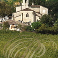 SAINT-JULIEN - église au milieu des vignobles du Quercy