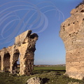 Aqueduc romain reliant le JEBEL ZAGHOUAN à CARTHAGE (123 km)