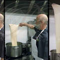 Fabrication de l'ALIGOT avec du fromage du Cantal par Pascal Doucet (restaurant "Les Deux Rivières" à Laguépie - 82)