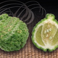 COMBAVA (Citrus hystrix) - fruit entier et coupe