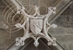 VILLEFRANCHE-DE-ROUERGUE - chartreuse Saint-Sauveur :  le petit cloître (écusson sur une clef de voûte portant les armoiries des fondateurs)