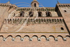 SAINT-SULPICE-LA-POINTE - l'église Saint-Sulpice de style néogothique : clocher-mur en briques foraines