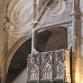 VILLEFRANCHE-DE-ROUERGUE - chartreuse Saint-Sauveur : le refectoire (la chaire du lecteur - décor gothique flamboyant) 