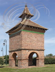 LA-MAGDELEINE-SUR-TARN - pigeonnier sur piliers et avec lanternon
