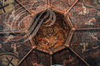 VILLEFRANCHE-DE-ROUERGUE - Chapelle des Pénitents Noirs : le plafond peint (la coupole centrale)