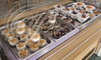 MOISSAC - LA BUFFÈTERIE : un aperçu du buffet des desserts  