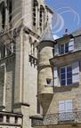 BRIVE-LA-GAILLARDE - place André-Latreille (échauguette et clocher de l'église Saint-Martin)