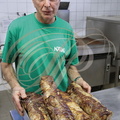 Astet de NAJAC : rôti de porc farci à l'ail et au persil présenté par Claude Barrière, ancien boucher de Najac