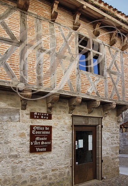 MARCILHAC-SUR-CÉLÉ  -  Maison du Roy (XVIe siècle) : Office de Tourisme
