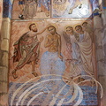 BRIATEXTE - église Notre-Dame-de-Beaulieu : le Batistère peint par Nicolas Greshny (le baptème de Jésus)