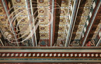 Abbaye de SAINT-HILAIRE - le logis abbatial plafond peint au XVe siècle