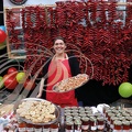 ESPELETTE - fête du piment : le marché (stand de piments et produits)