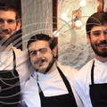 HASPAREN (64) : restaurant  LA MAISON DE PIERRE  - le chef Nicolas MONTCEAU entouré de Julien BONNAL, le pâtissier et de Thibaut GUENA