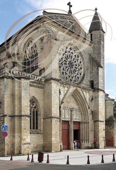 MARMANDE - Église Notre-Dame : le porche
