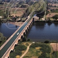 MOISSAC_Le_pont_canal_enjambant_le_Tarn_.jpg