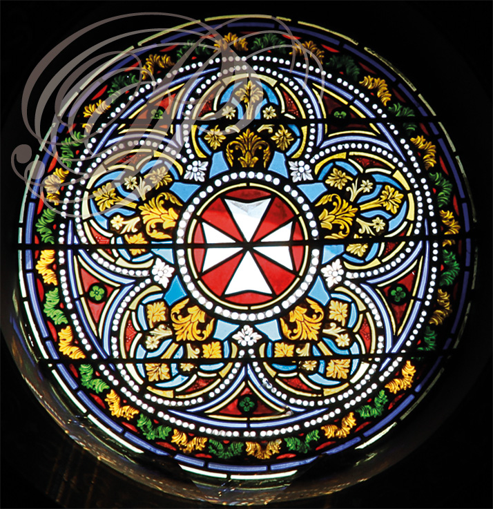CASTELSARRASIN - église Saint-JEAN : rosace CROIX de MALTE