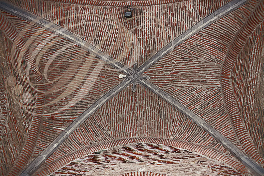 BARBOTAN-LES-THERMES - église Saint-Pierre : une des voûtes en croisée d'ogives