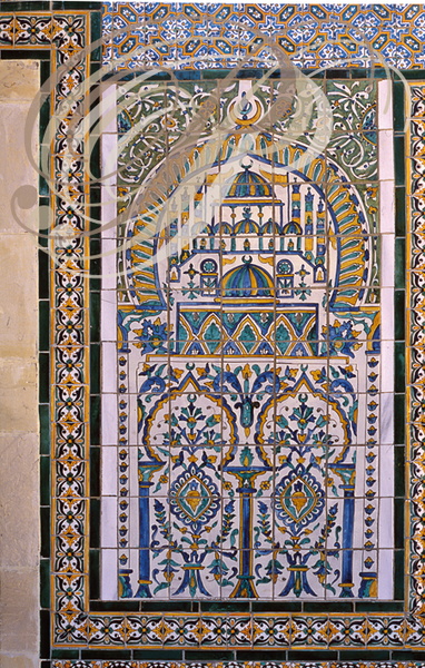 KAIROUAN - La Mosquée du Barbier : détail de céramique murale