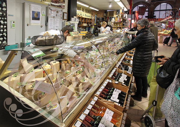 CAHORS - Les Halles : Fromagerie Marty 