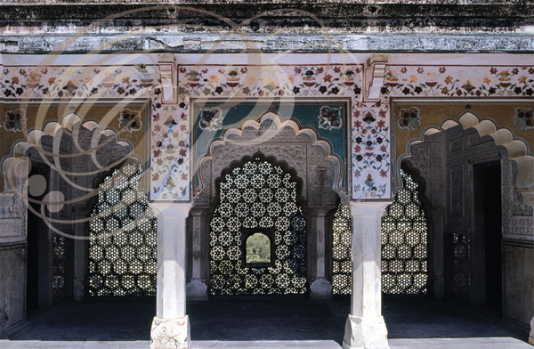 INDE_Rajasthan_AMBER_le palais_galerie_decoree_de_pierres_semi_precieuses_.jpg