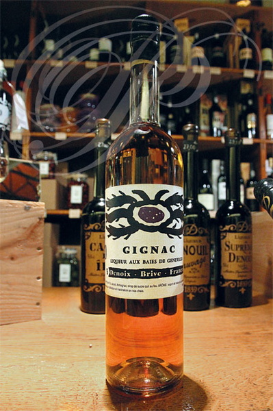 BRIVE-LA-GAILLARDE - Distillerie DENOIX :  Liqueur Gignac aux baies de genévrier